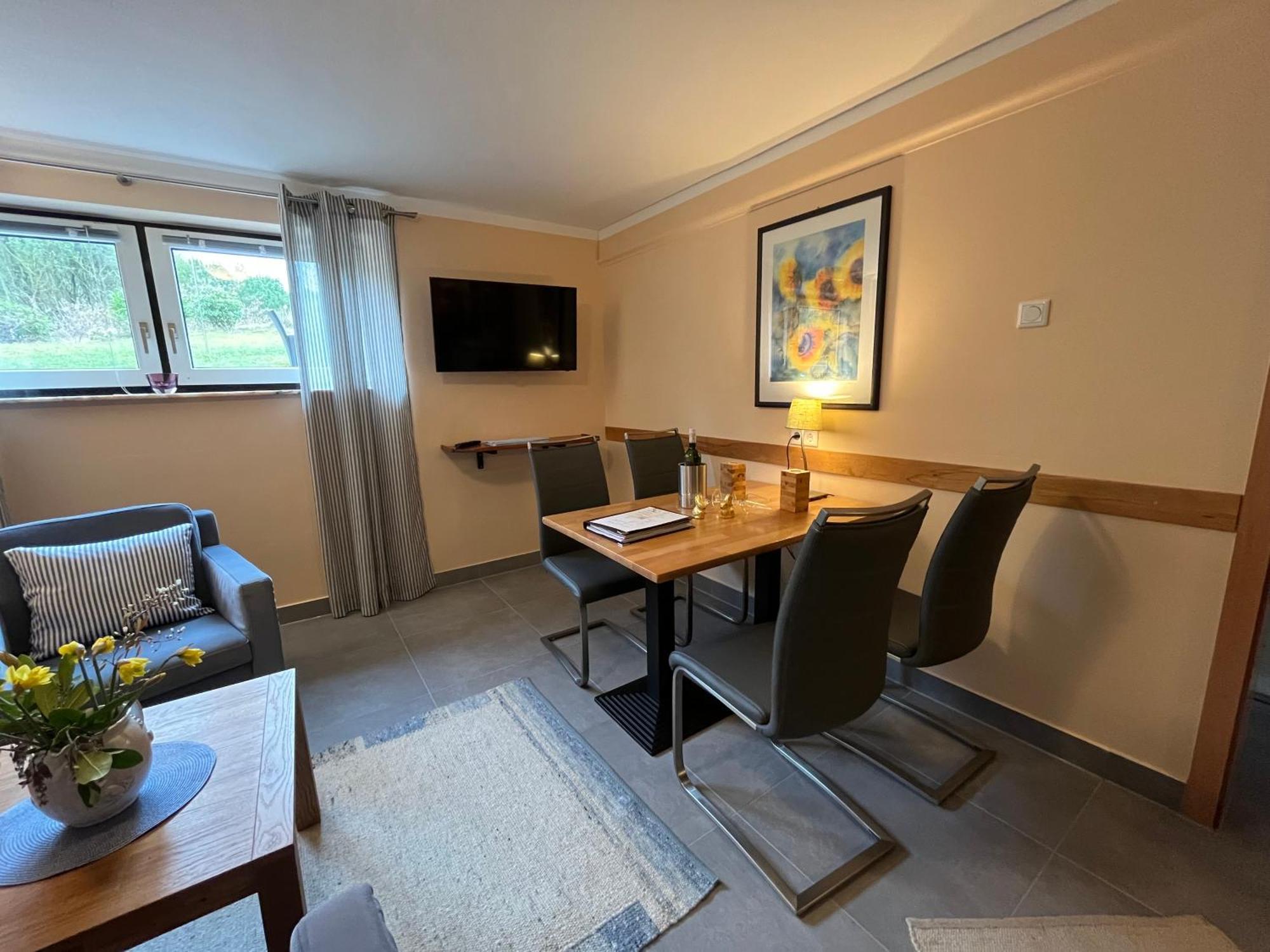 Ferienwohnung Kapitaenshaus " Passat " Wittdün Zimmer foto